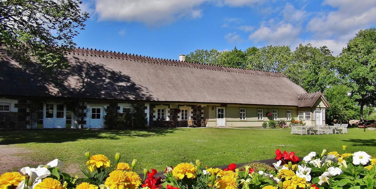 Vanatoa Farmhotel Koguva Exterior photo